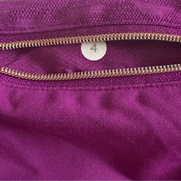 Lululemon Purple Crop Camo Leggings - Picture 4 of 7